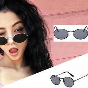 Sunglasses ~ Classic ~ Black ~ Oval ~ Metal